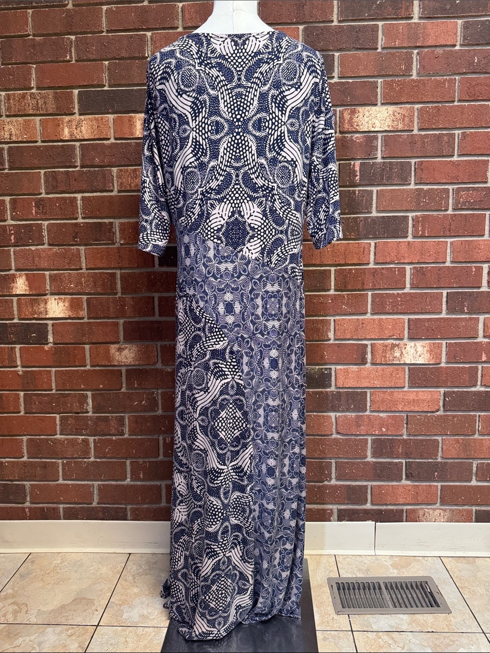 Soft Surroundings Juliette Jersey Navy & Neutral Tile Maxi Dress Size XL - Picture 6 of 11